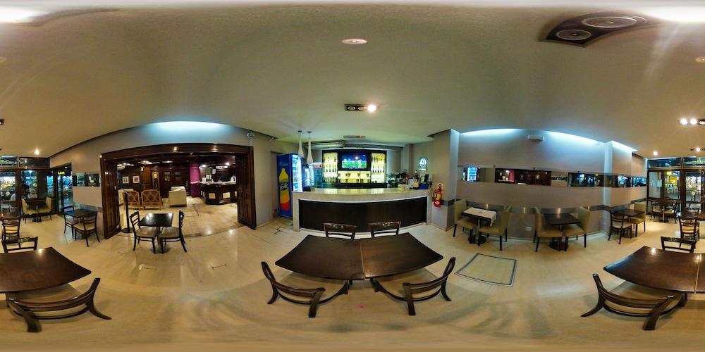 Hotel Posadas Bagian luar foto