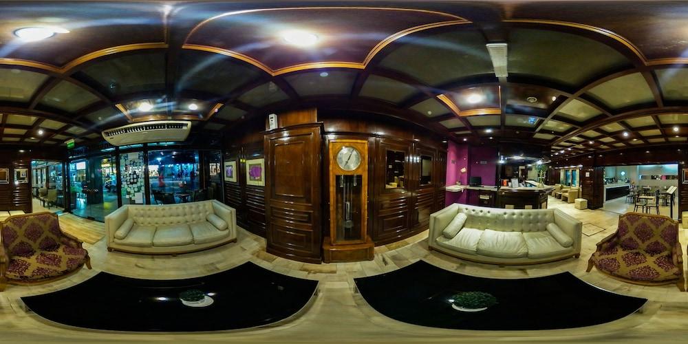 Hotel Posadas Bagian luar foto