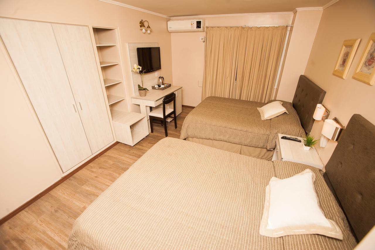 Hotel Posadas Bagian luar foto