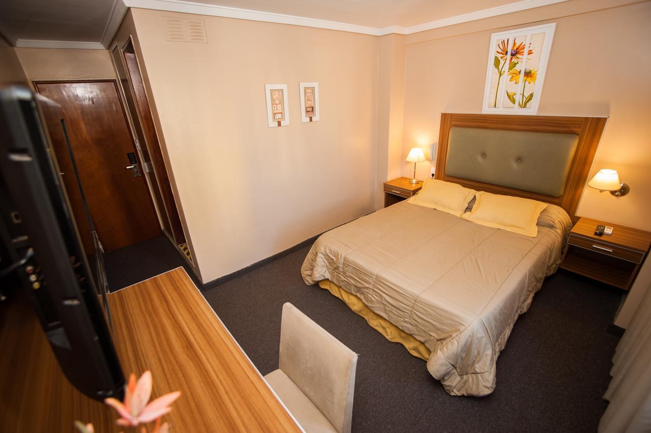 Hotel Posadas Bagian luar foto